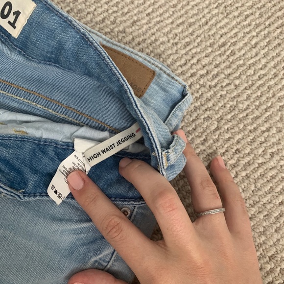 Garage jeans in size 01 high waisted!! - Picture 2 of 3
